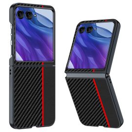 CARBON Custodia protettiva per Motorola Razr 60 Ultra rossa